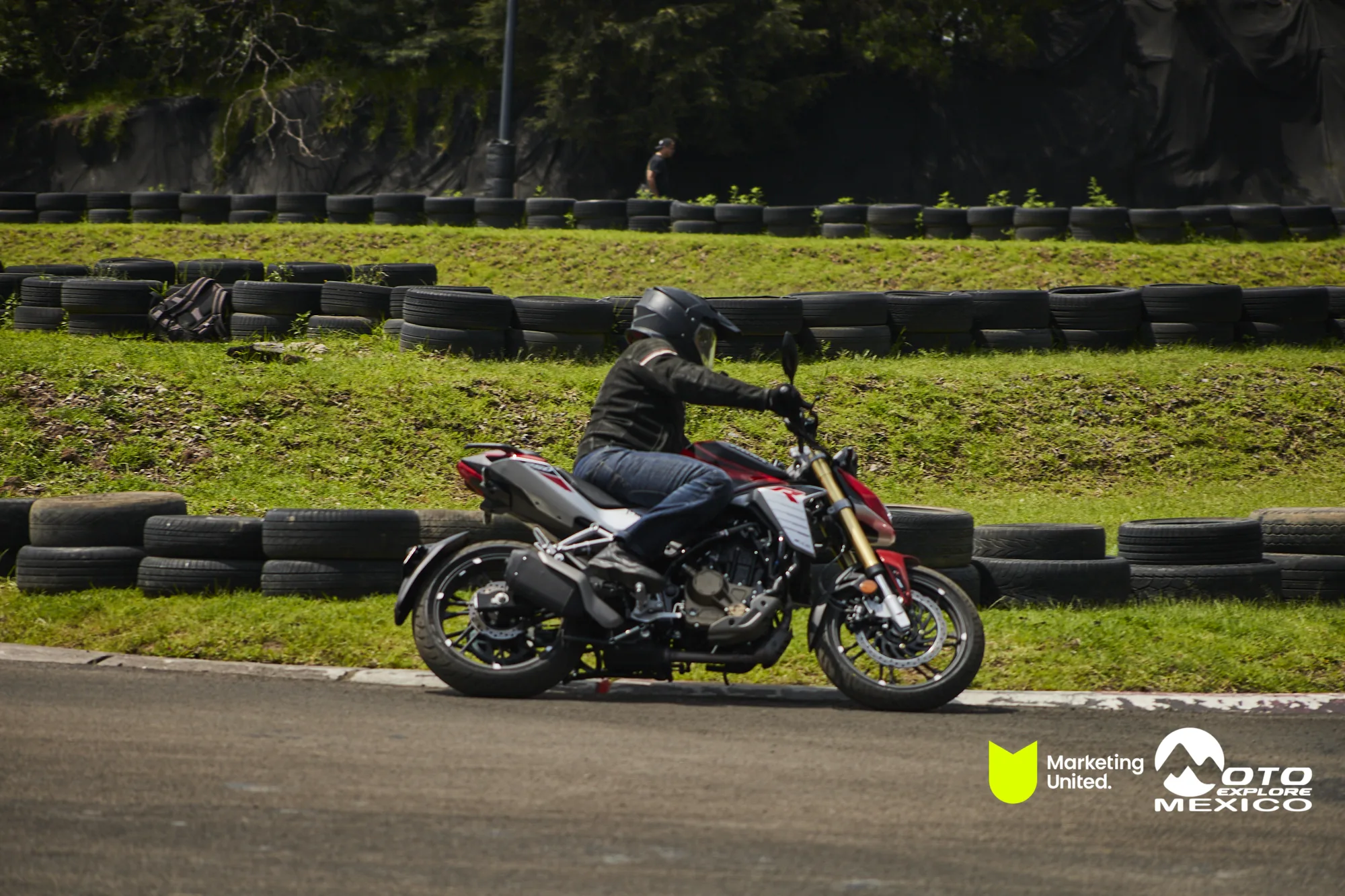 HUNK TRACKDAY 282